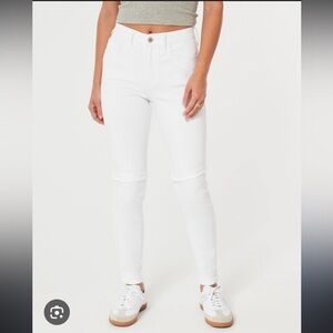 🛼 Hollister High-Rise White Super Skinny Jeans 25 x 31 1R